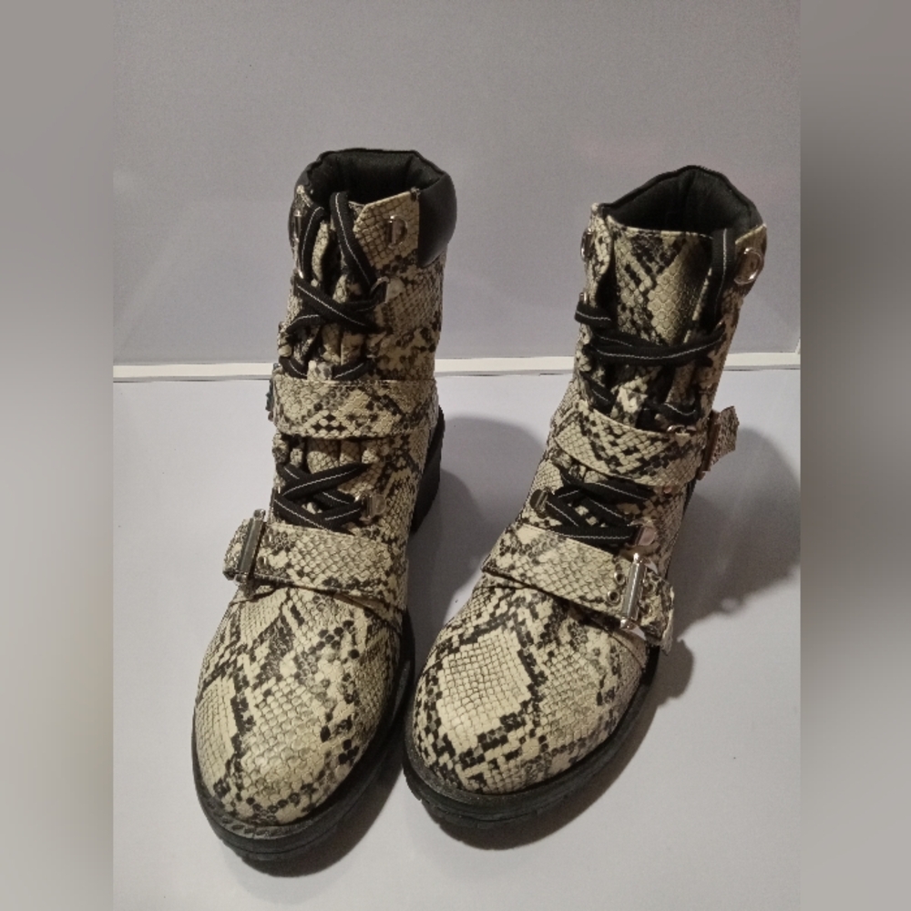 Qupid snakeskin combat‎ boots. size 9